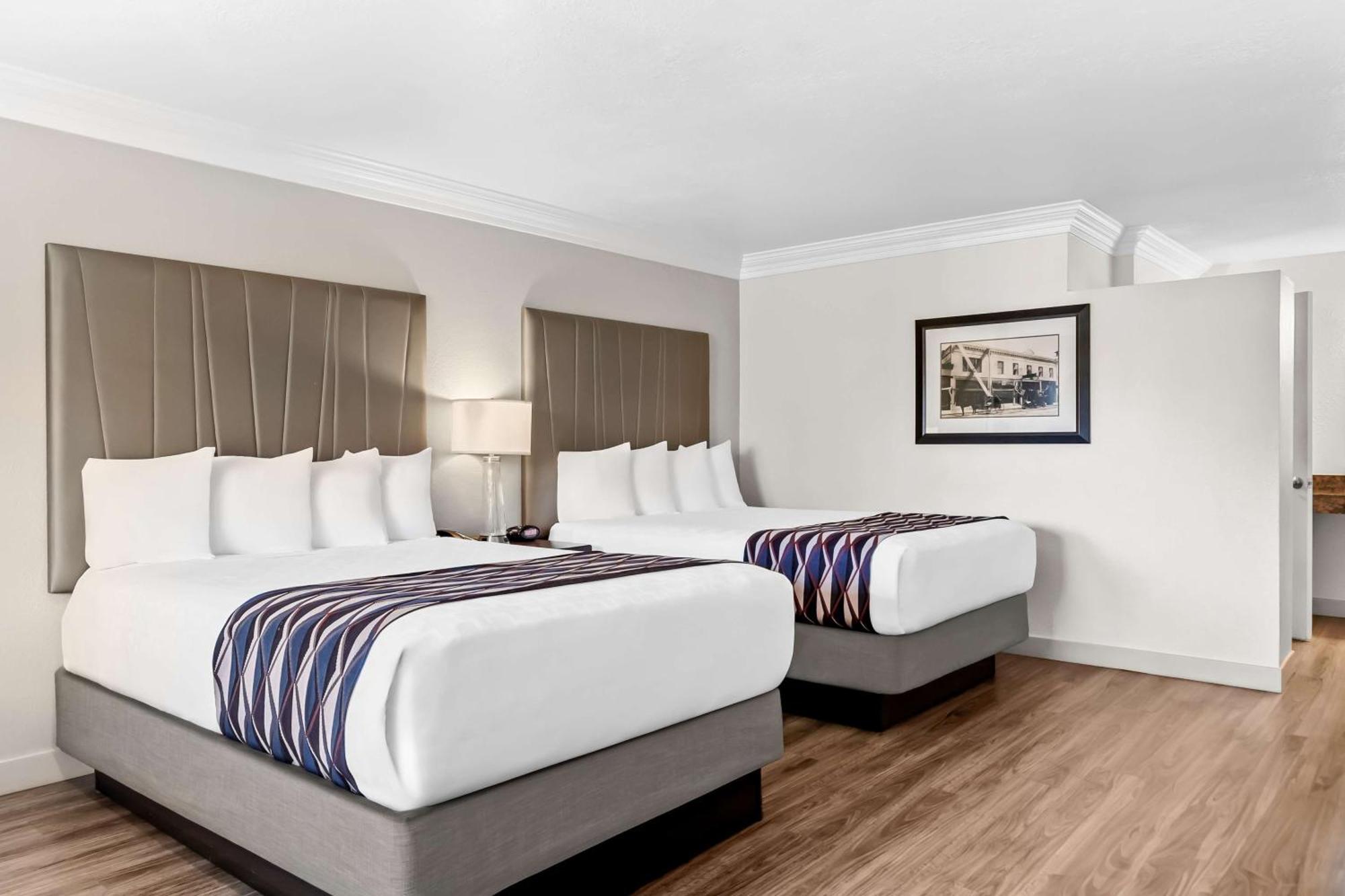Best Western Garden Inn Санта-Роза Экстерьер фото