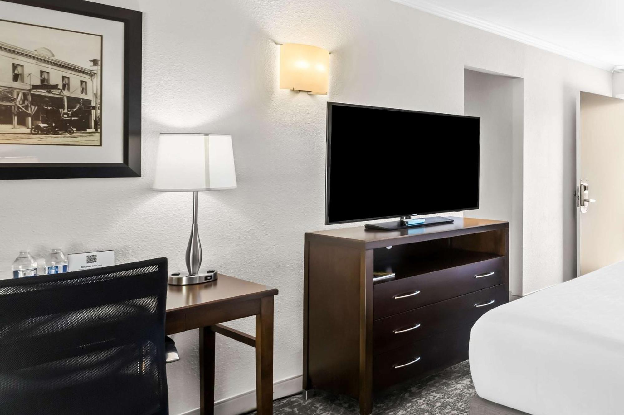 Best Western Garden Inn Санта-Роза Экстерьер фото