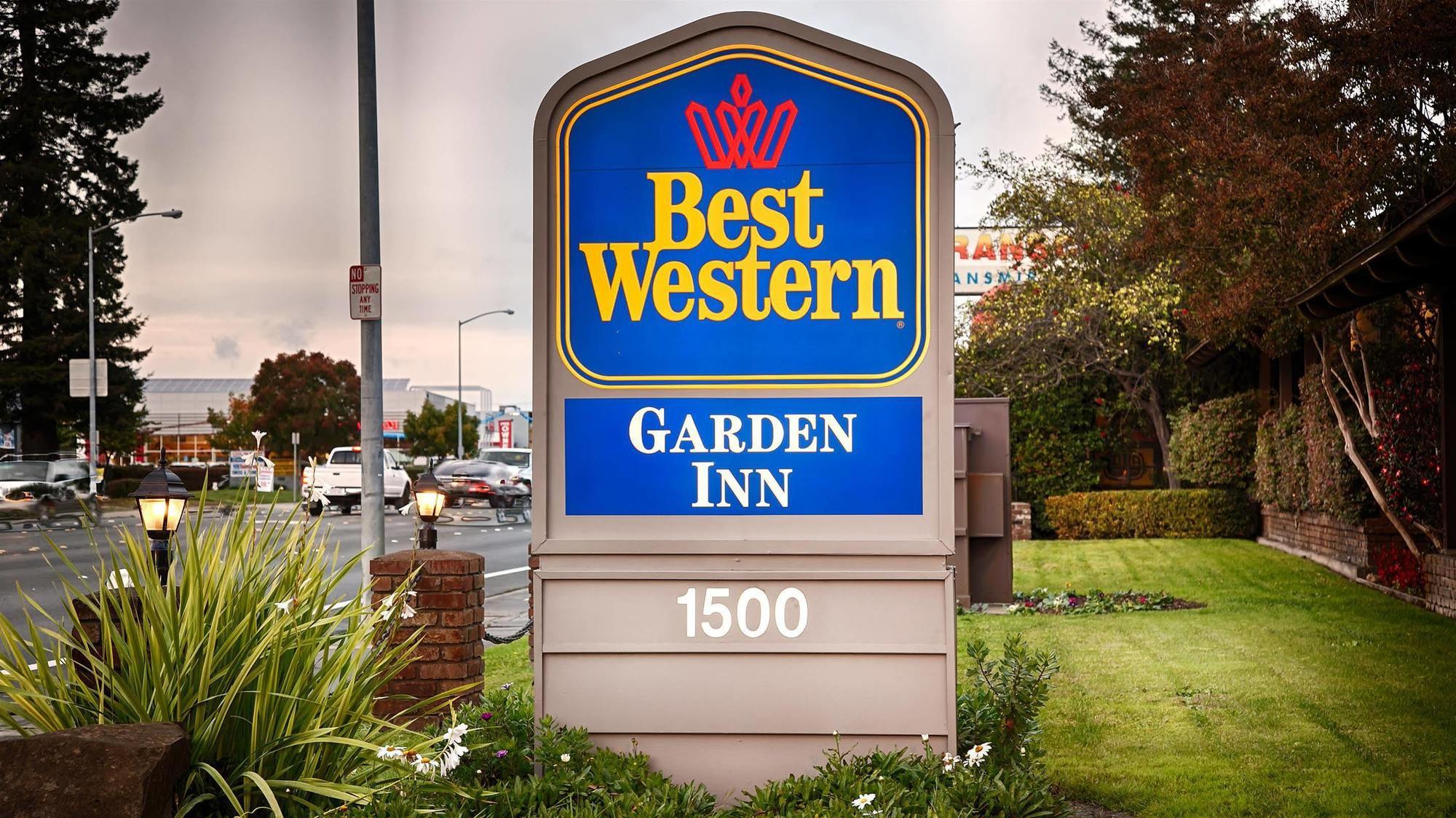 Best Western Garden Inn Санта-Роза Экстерьер фото